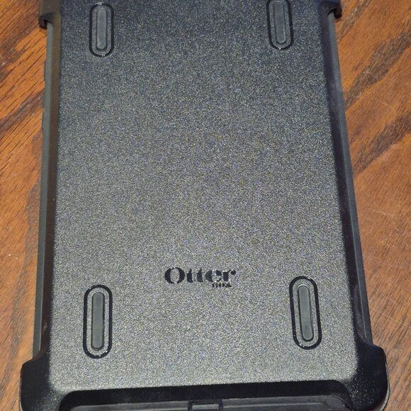 Otter Box Tablet Case - Picture 2 of 2